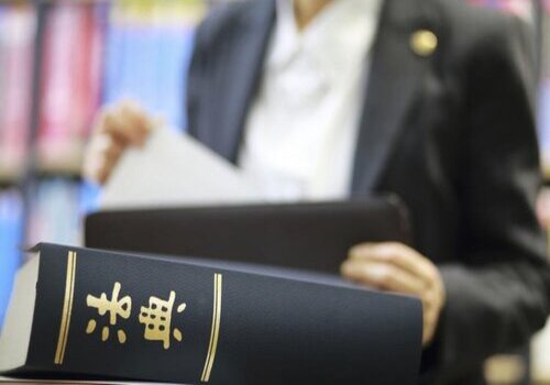 深圳市婚外情调查：妻子婚外情被揭穿后辩解：是老公先有外遇我才出轨
